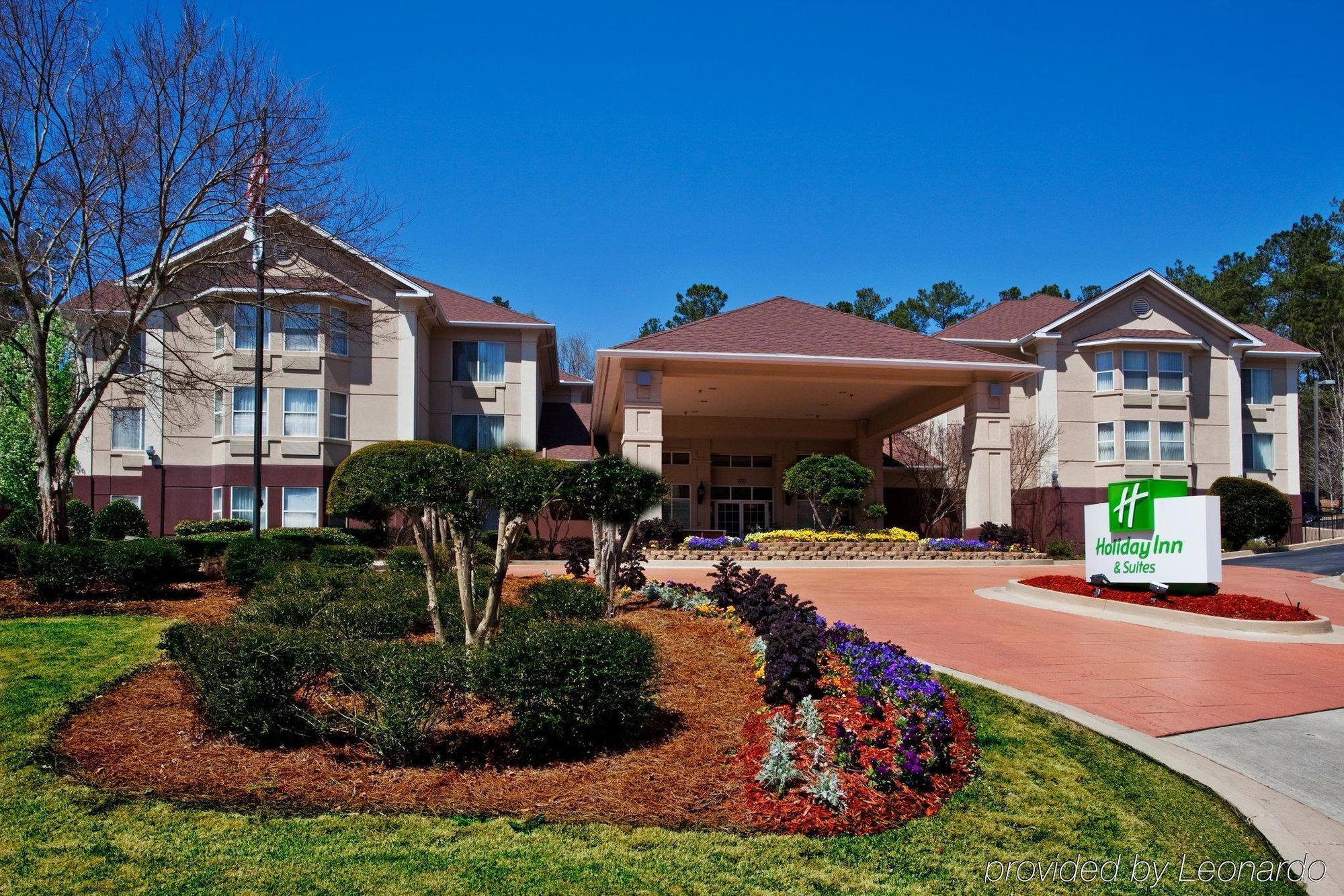 Hotel And Peachtree By Ihg