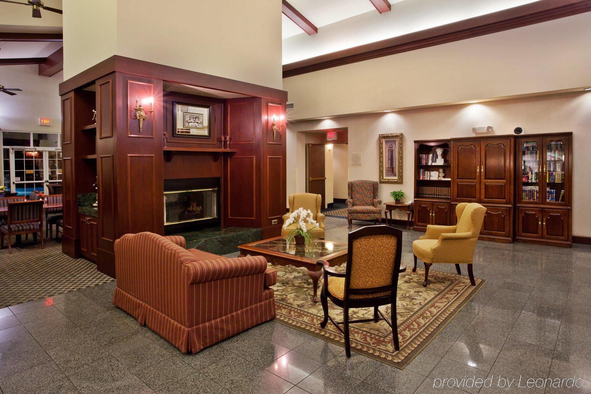 Hotel And Peachtree By Ihg Peachtree City