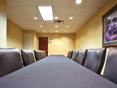 Hotel And Peachtree By Ihg 3*